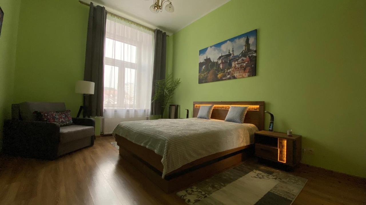 Lublinbnb - Exclusive Family Apartment ------ In The Heart Of Lublin -------------------------------- Bedroom & Living Room & Kitchen Exterior foto